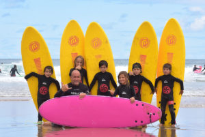 Campamentos de surf infantiles