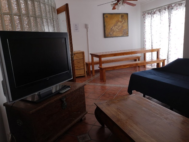 Salón con Tv 43” y Wifi en zonas comunes en Lanzarote.